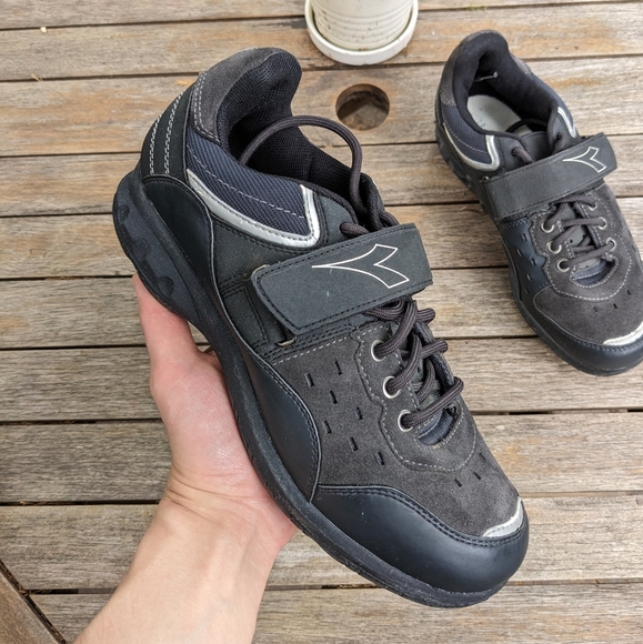 2 For $50! Diadora cycling shoes w cleats mens 8.5 - Picture 3 of 13